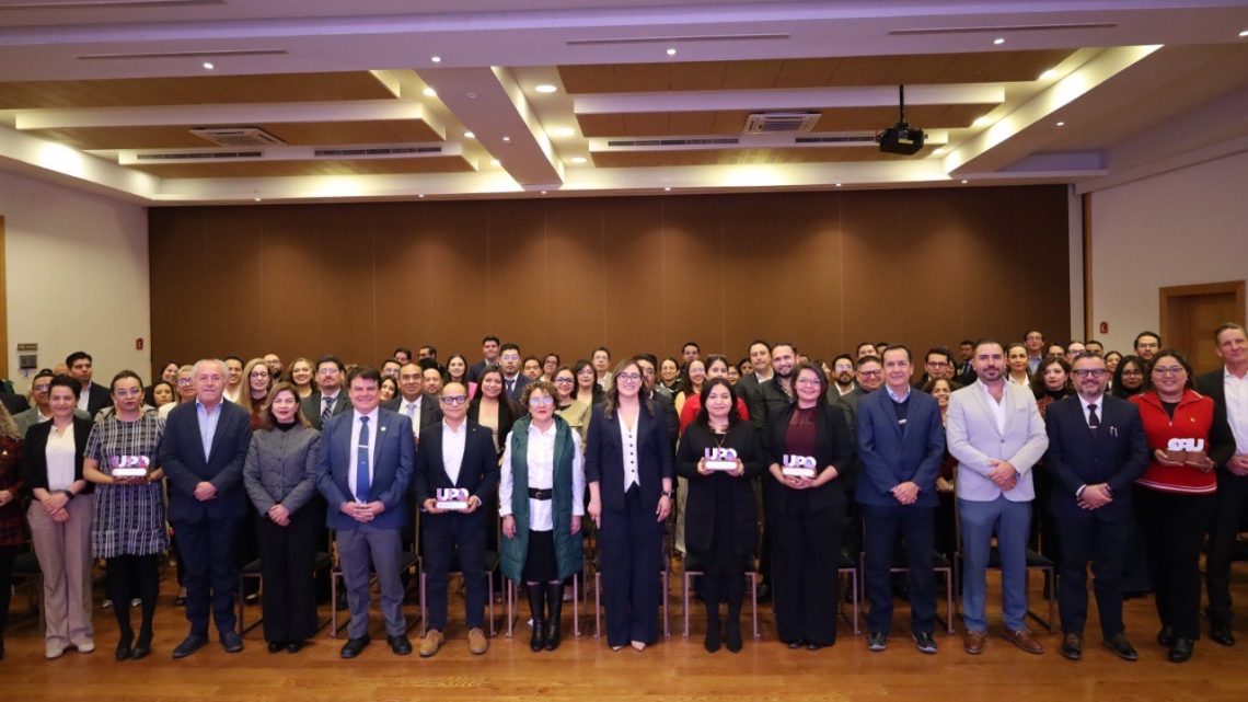 Fortalece UPQ vinculación con la industria