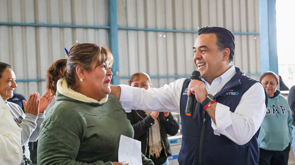 Entrega SEDESOQ apoyos de Coinversión Social en San Juan del Río