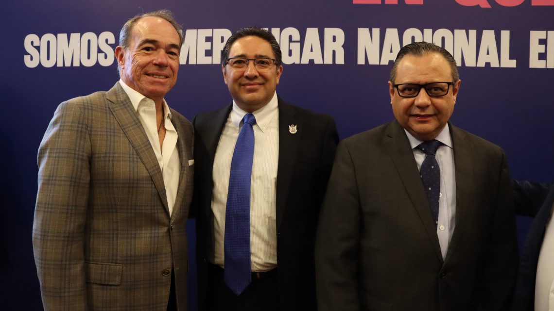 Entrega el titular de la SECON certificados de Empresas Anticorrupción