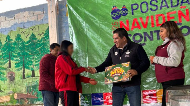 Celebra SEDIF posada navideña en Cadereyta