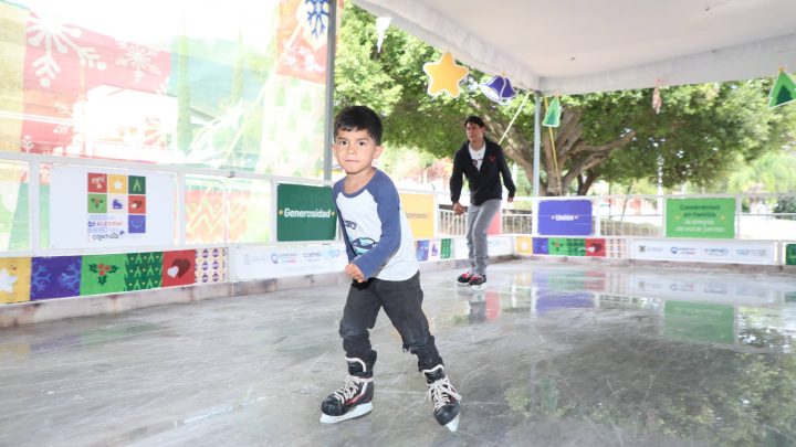 Continúan en operación las Pistas de Hielo del Festival Alegría Contigo 2025