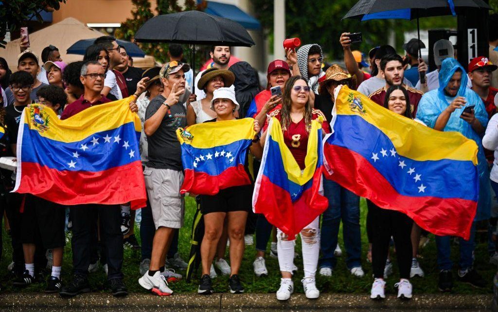 Venezuela aparecía entre los cinco países de América Latina que más personas enviaban a México, pero las llegadas se desplomaron a causa del visado