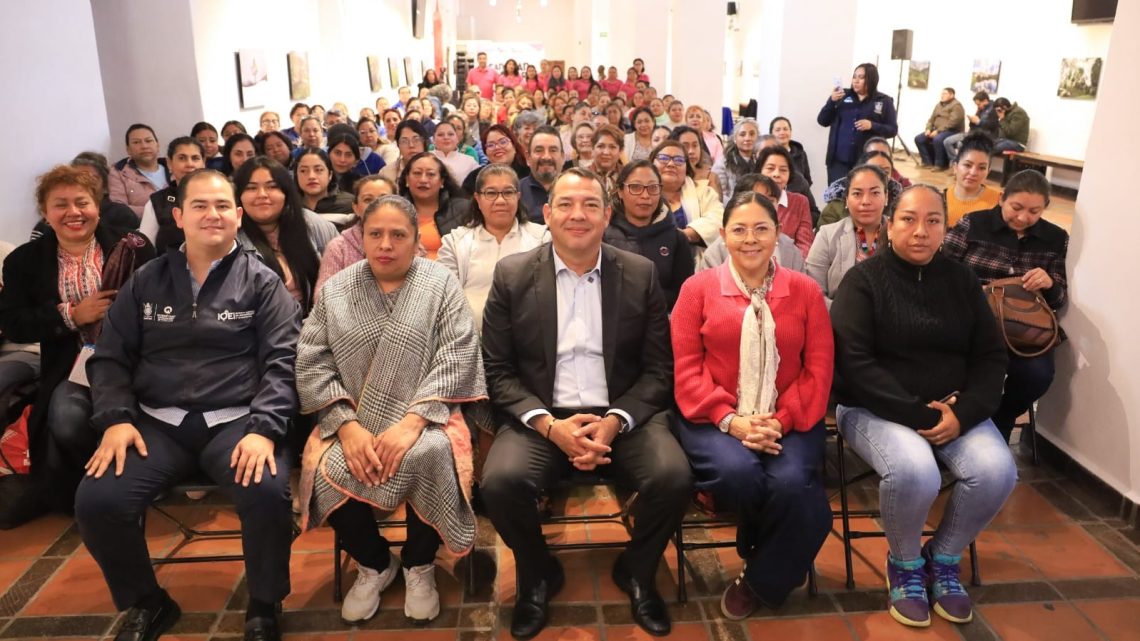 Roberto Cabrera inaugura curso de capacitación “Emprendedoras 2026”