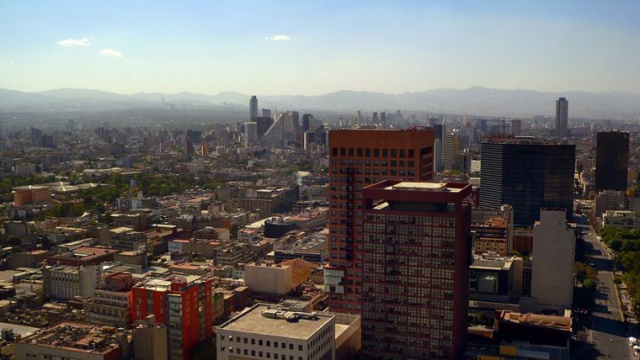 El programa “Hoy No Circula” tiene como propósito reducir la emisión de contaminantes y, por lo tanto, evitar afectaciones de salud entre las personas