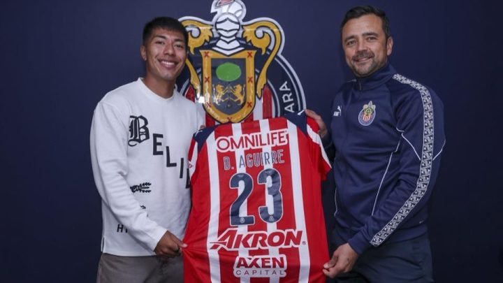 El equipo rojiblanco aseguró la continuidad del futbolista que se ha adueñado de la titularidad en la central