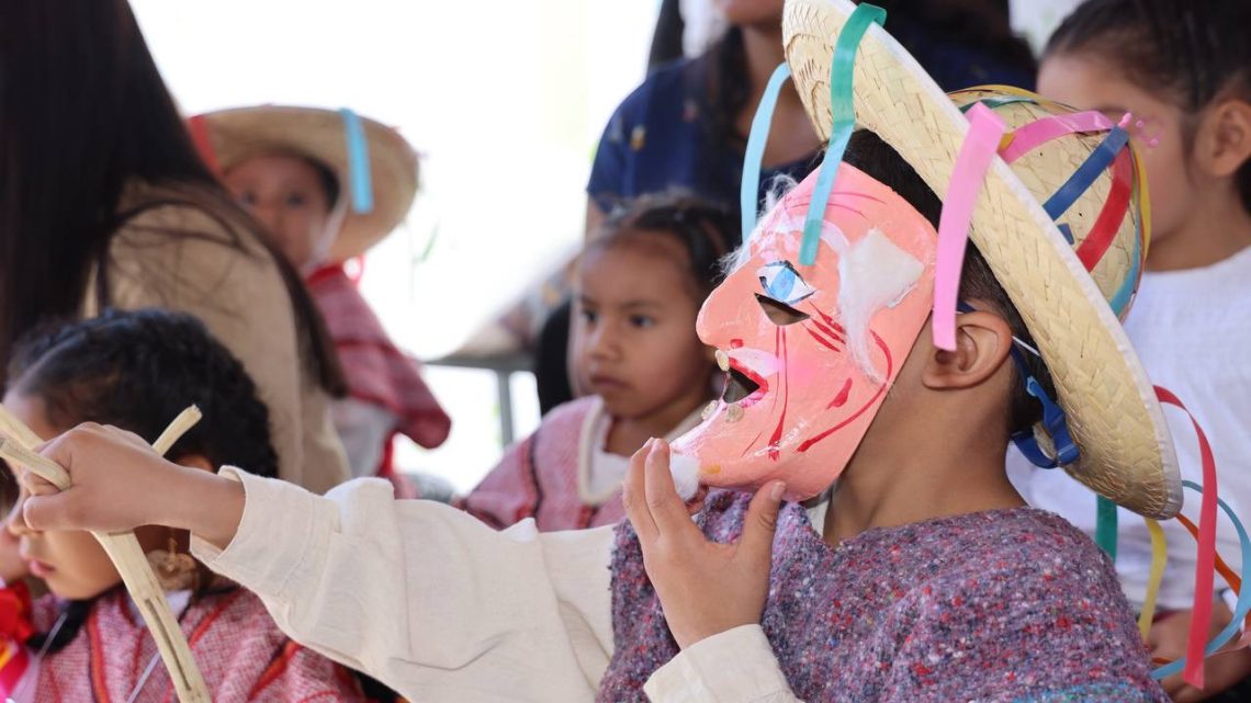 Atestigua SEDIF XVI Aniversario de Misión San José I.A.P