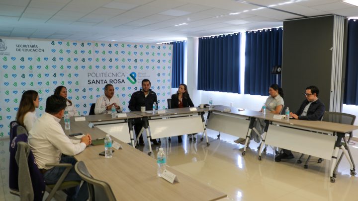 Refuerzan lazos UP Santa Rosa y UPMH